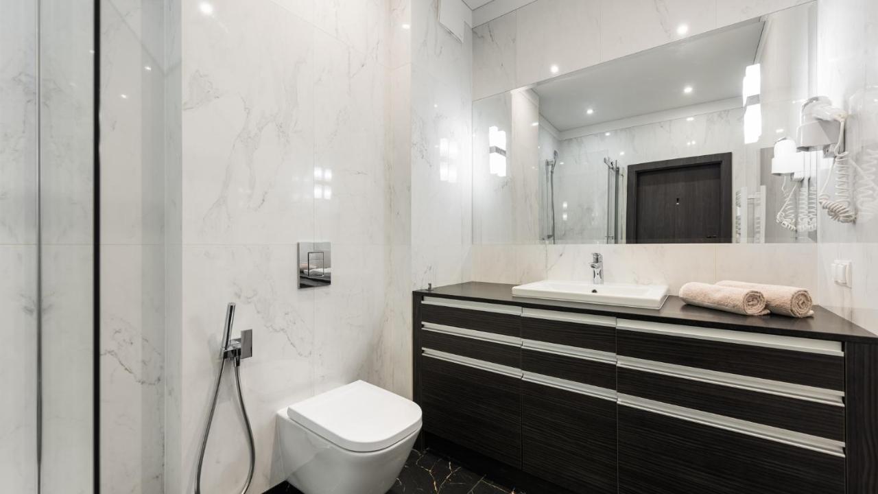 Flatbook - City Center Apartments Brabank With Parking Gdańsk Exterior foto