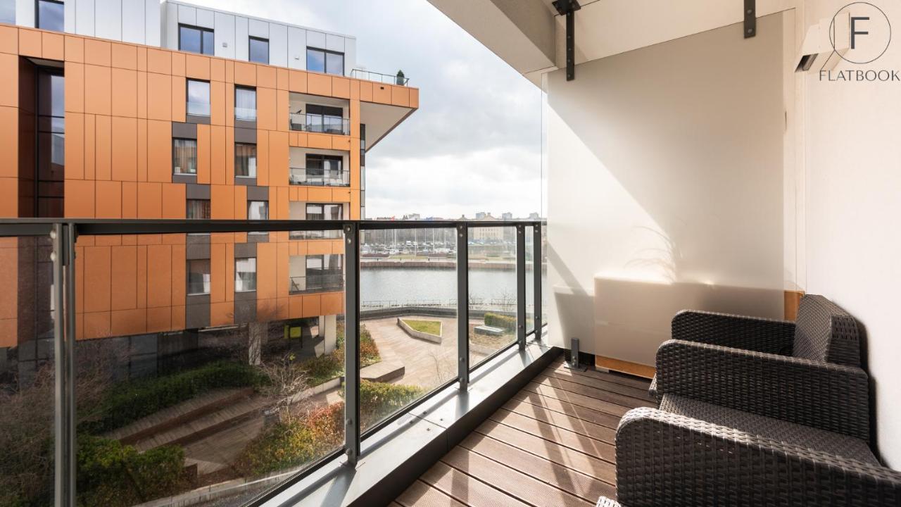Flatbook - City Center Apartments Brabank With Parking Gdańsk Exterior foto