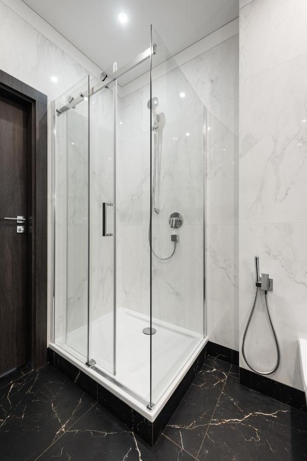 Flatbook - City Center Apartments Brabank With Parking Gdańsk Exterior foto